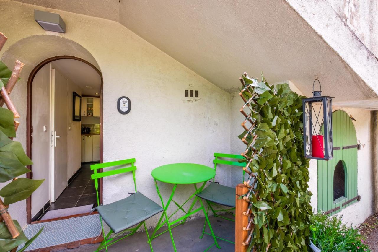 Bas De Villa, Piscine, 3 Etoiles Saint-Paul-de-Vence Esterno foto